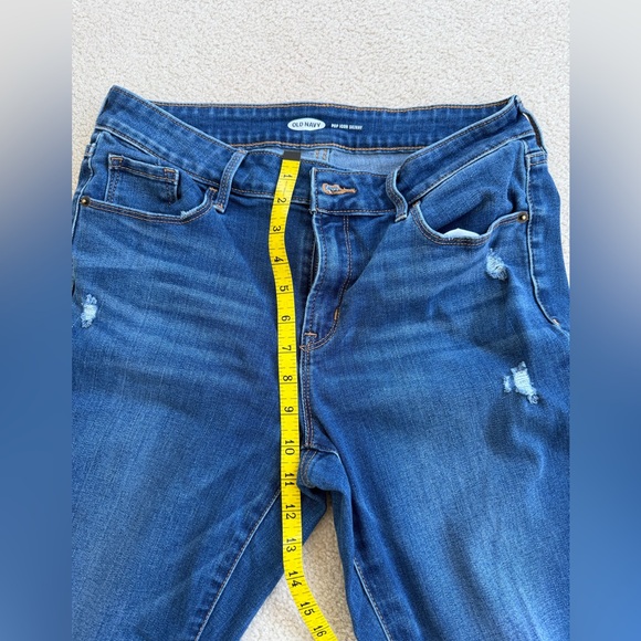 Women's Distressed Straight Jeans, size 8 long - Picture 5 of 6